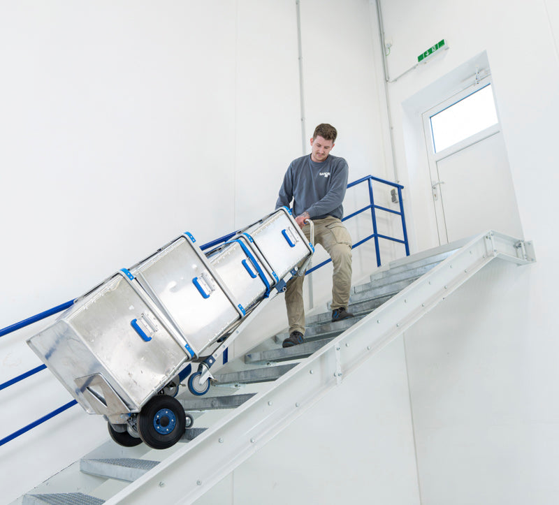 PRO Fold-L Dolly Kick-Out 110 kg - Lithium El trappesækkevogn inkl. bremse, batteri og lader