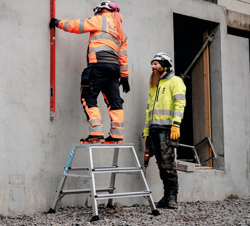 Arbejdsbuk - 2 x 3 trin - platform 600 x 300 mm - Zarges XLstep P - bred