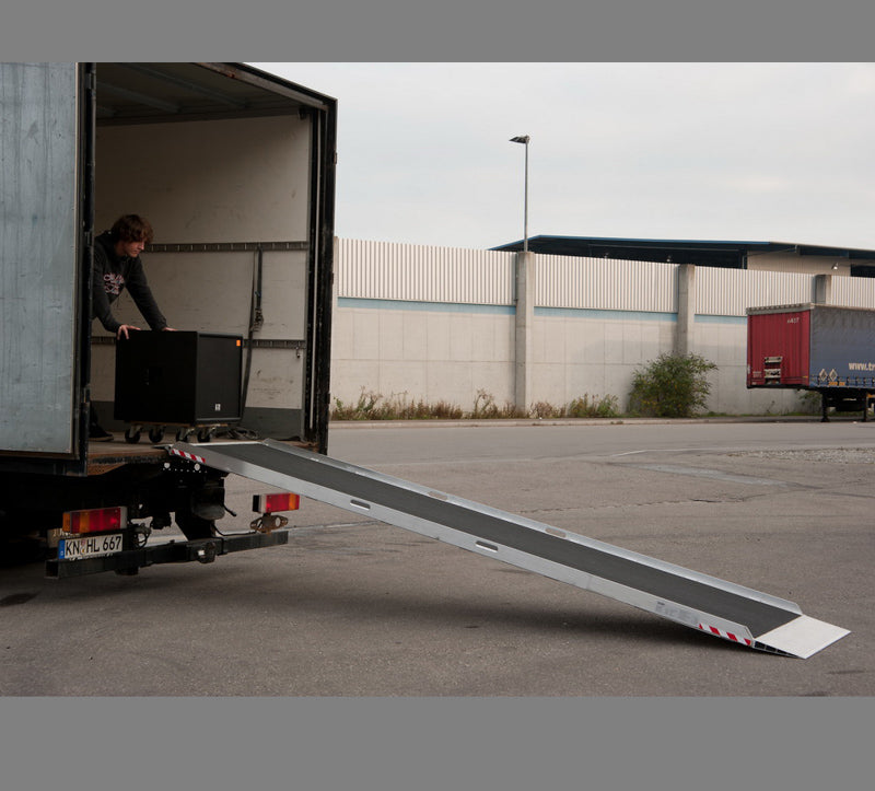 5005 mm Altec Eventrampe - 350 kg